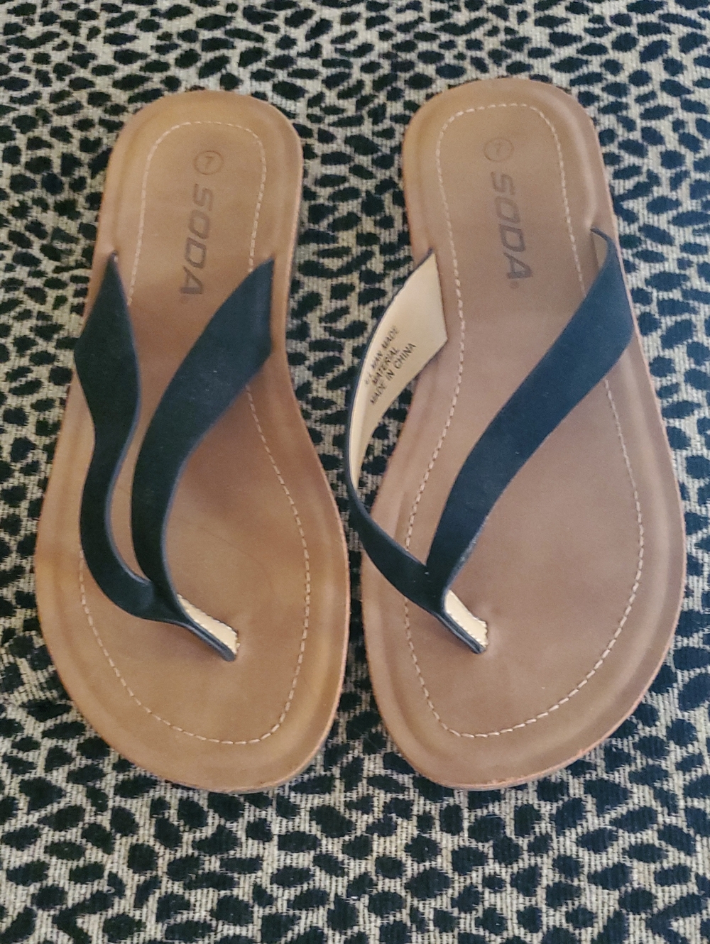 Soda Black Strappy Thong Sandals with Tan Footbed